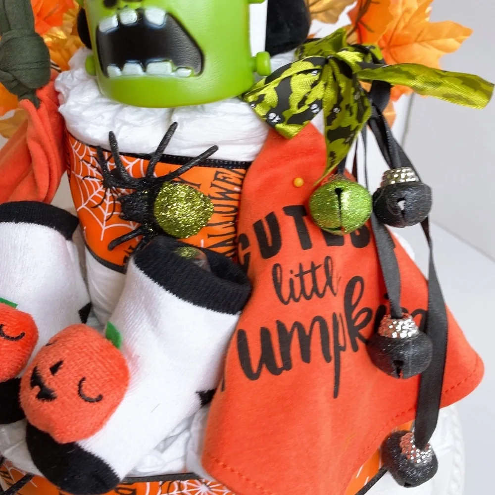 Halloween Diaper Cake, Halloween Baby gift